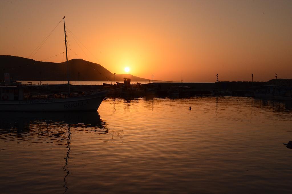 Amarakos Guesthouse Λειτουργεί Υπό Νέα Διεύθυνση Kato Akourdalia Bagian luar foto